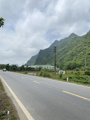 chính chủ bán đất 2ha mặt tiền 220m mặt đường mòn hồ chí minh, lạc thủy hòa bình tn x2x3 giá tốt