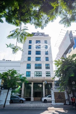 chuyển nhượng building mặt tiền bến vân đồn, q 4 - 10x26m - hầm, 9 tầng - hđt 500tr/th - giá 135 tỷ