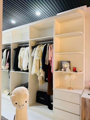 bán nhà mua xe giá 1ty6 chính chủ ngay mặt tiền đường lớn