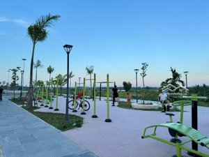 bán lô đất mặt tiền đường 7.5m nhất chi mai sạch đẹp - hoà thọ đông - quận cẩm lệ