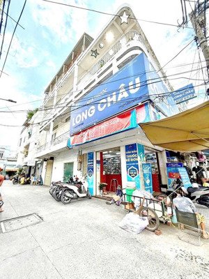 nhà 3 tầng, góc 2 mặt tiền, nguyễn thị tần p. 2 quận 8 (đối diện chợ rạch ông)