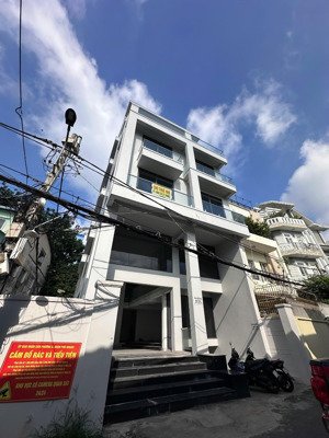 góc 2mt đường trần huy liệu, dt 10 x 15m giá 64,9 triệu, dts 400m2, phú nhuận, hcm