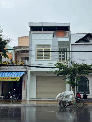 cho thuê nhà mặt tiền đường lý tự trọng, 1 trệt 1 lầu ngang 5m dài 20m, giá thuê 22 triệu