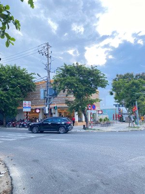 mặt tiền đường biển nguyễn tất thành, thanh khê view trực diện bãi tắm vị trí vip 5x25m giá 12.8 tỷ