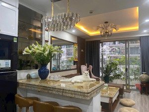 bán gấp ch 12m 3n 2w giá 8.6 tỷ full nt toà 24t1 hoàng đạo thuý, trung hoà, cầu giấy