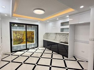 cổ điển a tứ hiệp thanh trì, nhà 5 tầng mặt tiền 4,8m. giá 7,2tỷ thương lượng chinh chủ