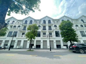 chính chủ cần bán biệt thự liền kề sb23 check vườn hoa dự án vinhomes ocean park - gia lâm - hà nội
