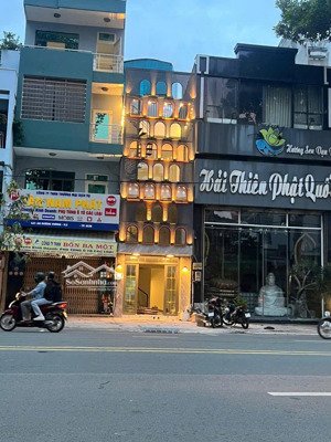 bán gấp nhà mặt phố phường 9, quận 5, hcm 17,9 tỷ, 39 m2