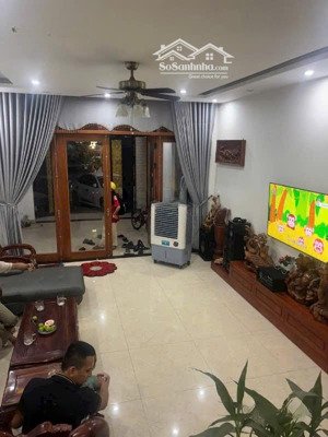 bán nhà 3 tầng mới cứng đường mẹ thứ- khu kinh doanh buôn bán sầm uất gần đường phạm hùng