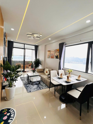 giỏ hàng chính chủ căn hộ view biển napoleon nha trang, bàn giao full nội thất, giá tốt chỉ từ 2 tỷ