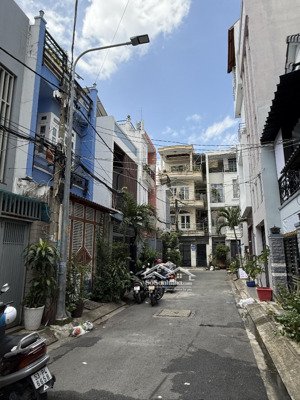 bán nhà giá tốt phường tân phong, quận 7| sổ hồng: 4x15m full nội thất