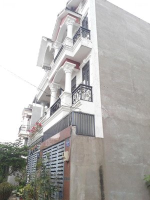 chính chủ cần bán lô đất đẹp hẻm xe hơi, p.tam bình, tp. thủ đức, giá chỉ 4.2 tỷ, shr.