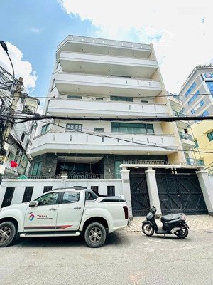 siêu phẩm 13 x 19m điện biên phủ, 170 triệu, 1400m2 pccc thang máy