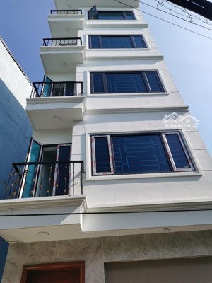 siêu phẩm lai xá - 2 thoáng - 32m2 - ôtô đỗ cửa - nhỉnh 5 tỷ