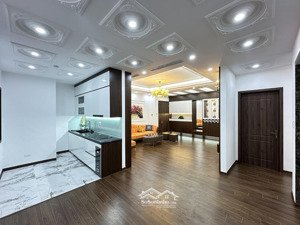 bán cc 24t hoàng đạo thuý, dt 120m, nhà đẹp. tell 