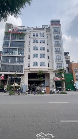 cho thuê mặt bằng kinh doanh và sàn văn phòng tại mặt đường ô chợ dừa, đống đa. 200m2/tầng