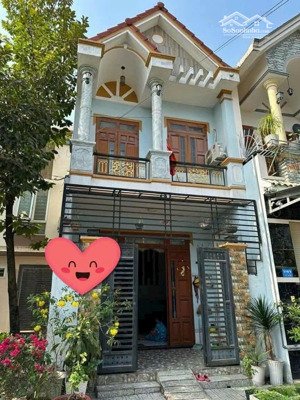 nhà lầu trệt sát quốc lộ 1k gần làng đại học, full thổ cư, giá chỉ 3.85 tỷ- đường 7 mét.