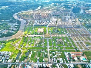 saigon village giá ngộp đối diện công viên nền sach đẹp, giá lỗ 2.27 tỷ. ,bank vay 1,5 tỷ.