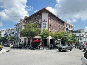 bán nhà khan hiếm mt hoa lan, pn - dt 12 x 16m cn 192m2 - 3 tầng - hđt 350 triệu - giá 70 tỷ