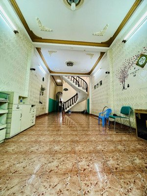 bán nhà hxh nguyễn hồng đào,p.14,tân bình- 4x 23 , 3 tấm - giá chào 10.5 tỷ