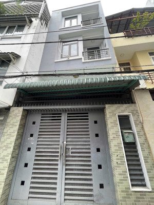 có xe hơi không thể bỏ qua căn này - nơ trang long - chỉ 16tr/tháng - 2 lầu