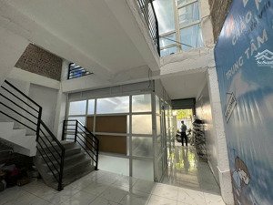 cho thuê nhà hoàn thiện 120m2 khu d giá 12tr/tháng siêu hạt dẻ lh em 