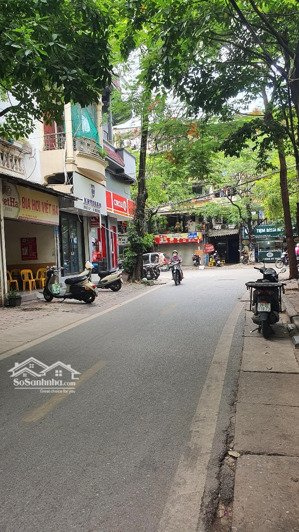 siêu phẩm mặt phố 8/3 2 mặt thoáng - kd sầm uất - giá trị x3 - duy nhất 1 căn bán - 113m2 chỉ 45 tỷ