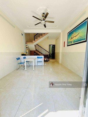 ( cực hiếm) bán nhà 766 lạc long quân, 50m2, hẻm 8m, khu phân lô, 4 tầng, 9 tỷ tl