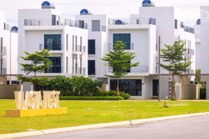 duy nhất tại vlasta căn góc shophouse trục chính phố đi bộ giá nhỉnh 7 tỷ nhận nhà ngay, sổ lâu dài