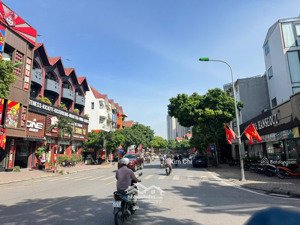 bán nhà liền kề phố nguyễn văn lộc mỗ lao hà đông , vị trí kinh doanh , giá chỉ 32x