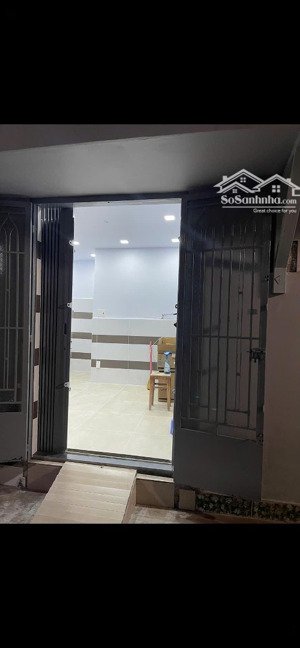 cho thuê nhà ở nguyên căn 2 pn siêu đẹp khu vực hàng xanh full tiện ích, chỉ 9 triệu/tháng