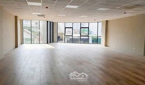 cần cho thuê gấp văn phòng 90m2 tại khuất duy tiến - thanh xuân