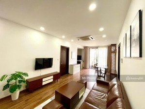 hot! cho thuê căn hộ chung cư vinata tower 95m2, 2 ngủ, đủ đồ đẹp 14.5 tr/tháng