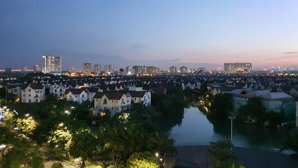 cho thuê homestay siêu phẩm căn 100m2 vinhomes symphony view triệu đô, đủ đồ sang xịn mịn