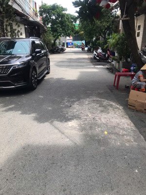 bán nhà ngay cc hưng phát chợ tạm phước kiển 6 x 16 sổ hồng riêng 2 tầng mt đường 7m