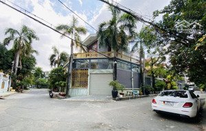 biệt thự ven sông 10 x 18m, 4 tầng đường 10m đặng thuỳ trâm bình thạnh