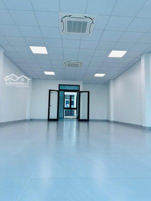 cho thuê nhà phố nghĩa đô, 80m2, 8 tầng, mt 5.5m, thông sàn, thang máy, 60tr