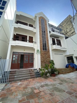 bán nhà ở nhà kinh doanh trung tâm thành phố 675m2 giá 33.75 tỷ khu vực vạn thạnh.
