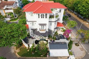 biệt thự (có hồ bơi) nguyễn văn hưởng, thảo điền. 204m2(7x27m), 4 tầng(full nội thất cao cấp) 39 tỷ