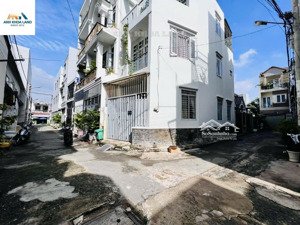 hot! bán nhanh nhà 3 tầng lô góc 2 mặt tiền gần đặng văn bi, 50.8m2 oto ra vào thoải mái