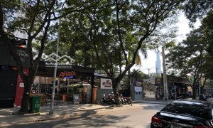 gia đình rất cần tiền bán nhà thảo điền q2 bán nhà quốc hương thảo điền q2 - 5*20m 4 tầng giá 23 tỷ