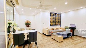 bán chung cư a4 mỹ đình- 100m- 3 ngủ lớn + 1 ngủ nhỏ + 2 vs, full nội thất, 6.x tỷ, 