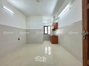 cho thuê chdv tân bình 30m2, giá 3tr, gần đh văn hiến
