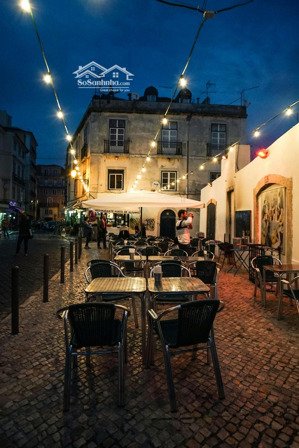 chính chủ cho thuê nhà mặt phố hàng bè, dt200m, mặt tiền 5m.