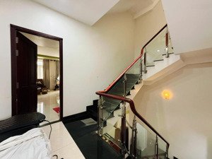 mặt tiền kinh doanh đường b - hiệp bình - 4 tầng - 15 tỷ