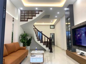 hót !!! cổ nhuế 55m2 x 4 tầng x mt 4m - ngõ thông resco - dân xây - tặng full nội thất - chào.