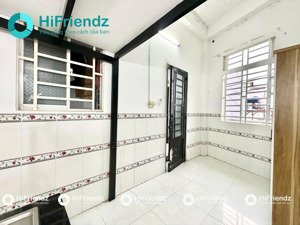 duplex sinh viên - phòng rộng gác cao - thang máy - hầm xe - giáp quận 10