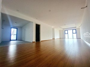 chính chủ bán căn góc vip 165m2 4pn3wc ban công 2 mặt đông - nam tòa paragon cầu giấy