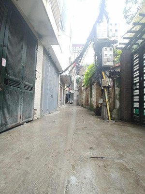 (giá đầu tư) bán nhà phố quan nhân - 38m2x5t - chỉ 8.x tỷ - ngõ rộng ô tô nhỏ đỗ cửa