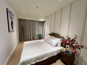 bán căn góc 2pn 78m2 giá tốt nhất thị trường 23.5 tỷ (bao toàn bộ thuế phí) lh 